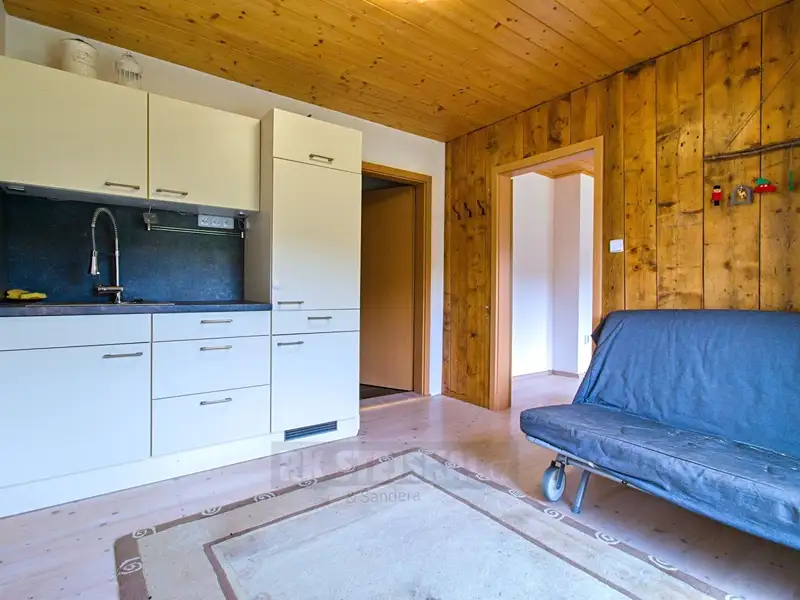 Prodej vícegeneračního domu 410 m², pozemek 157 m², Moldava – náhled fotky 1