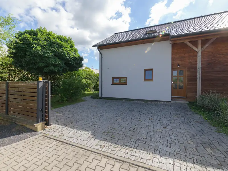 Prodej rodinného domu 103 m², pozemek 496 m², Brandýs nad Labem-Stará Boleslav – náhled fotky 1