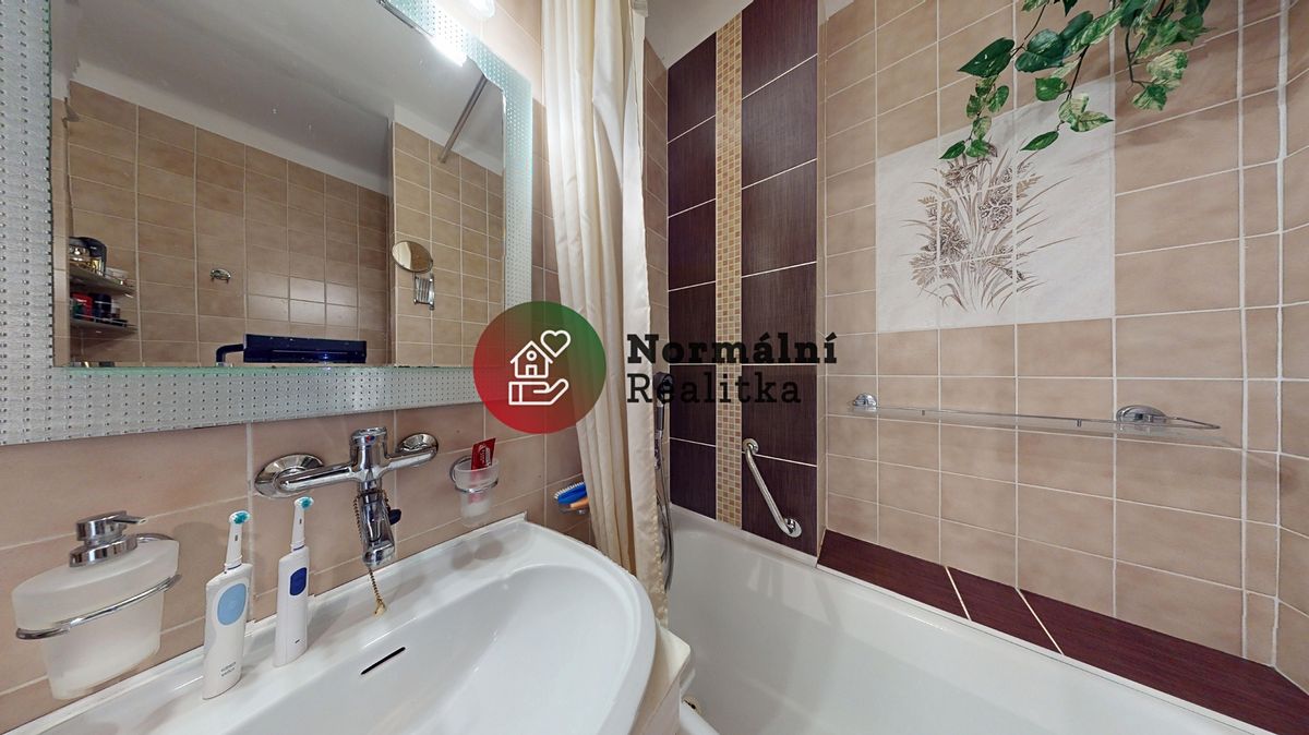 Prodej bytu 2+1 58 m² – fotografie 2