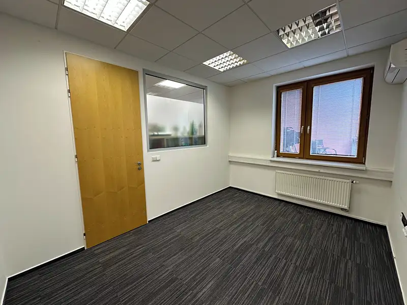 Pronájem kanceláře 11 m², Brno – náhled fotky 2