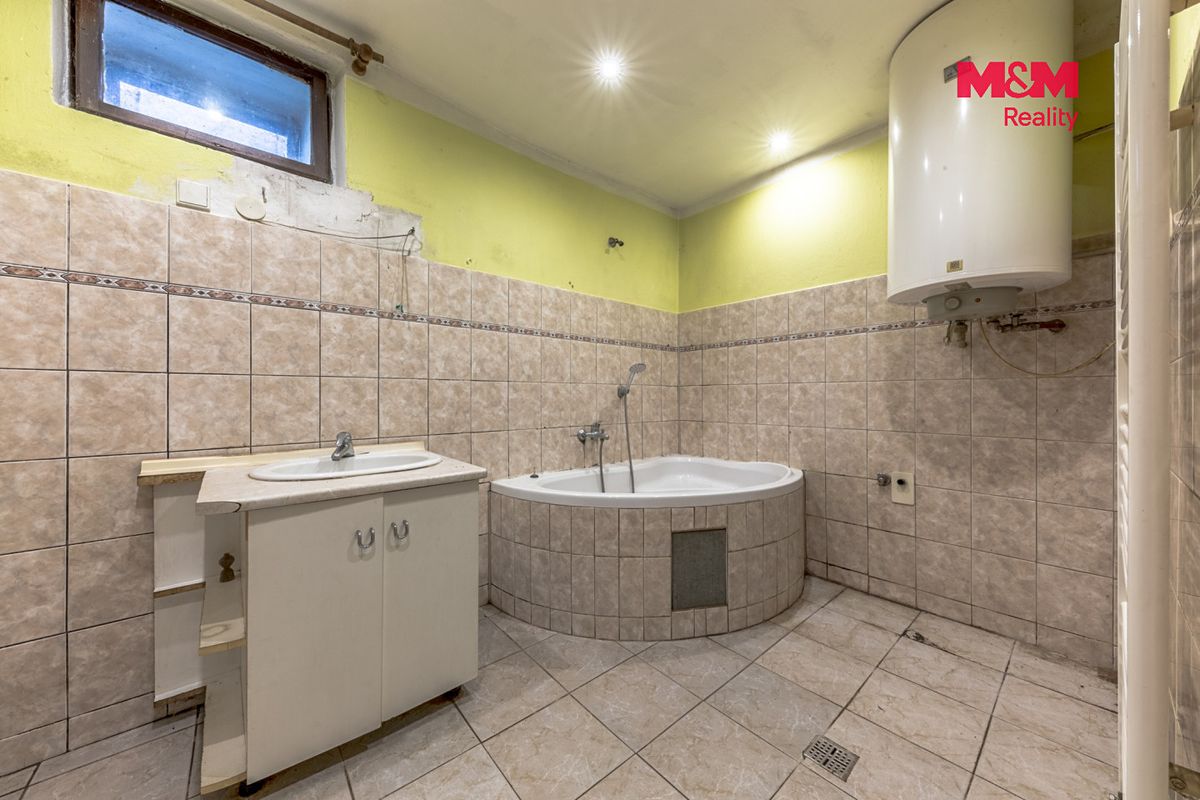 Prodej rodinného domu 95 m², pozemek 5642 m² – fotografie 5