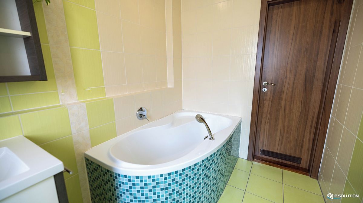 Prodej rodinného domu 287 m², pozemek 387 m² – fotografie 5
