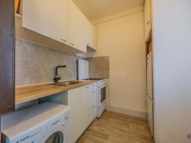 Wohnung 1+1 zum Kauf, 28 m² (3 von 10)