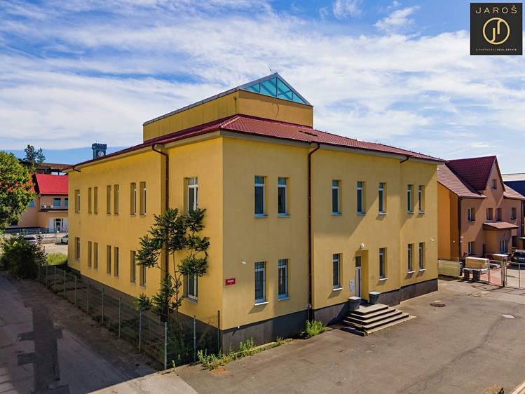 Gewerbefläche zum Kauf, 851 m² (24 von 28)