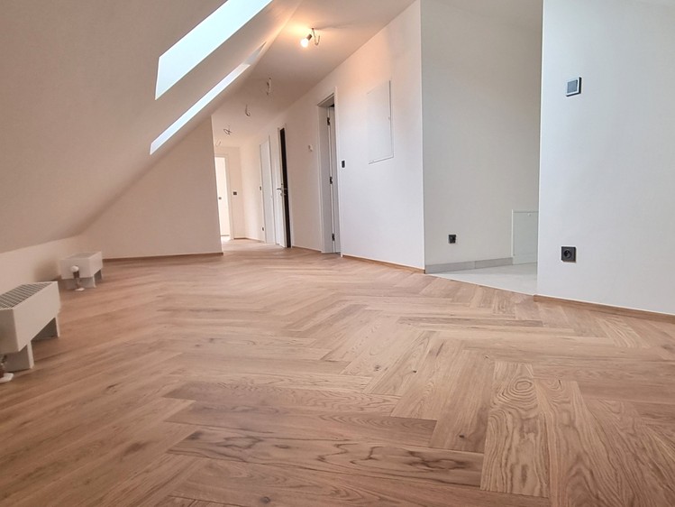 Квартира 4+kk на продаж, 108 м² (15 з 30)