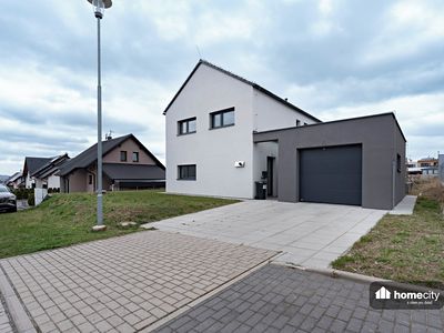 Pronájem rodinného domu 139 m², pozemek 594 m²