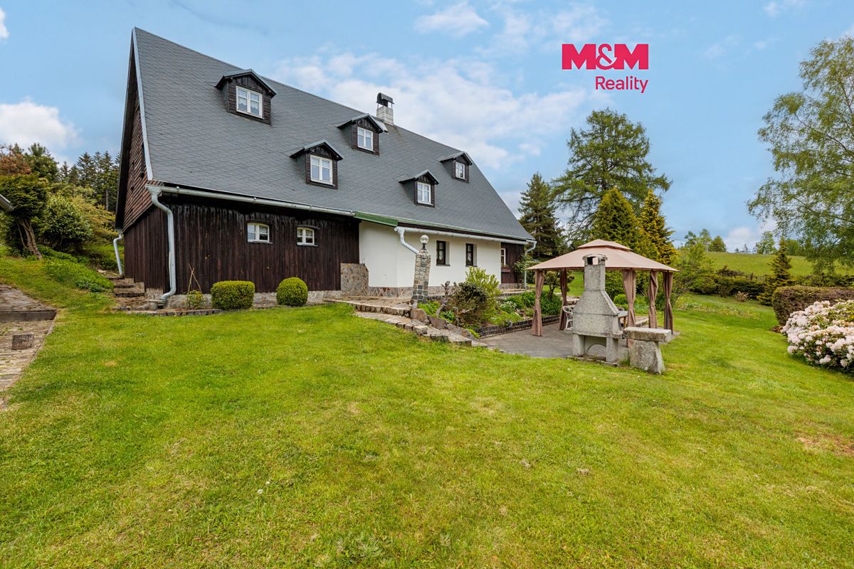 Prodej chalupy 250 m², pozemek 4516 m²