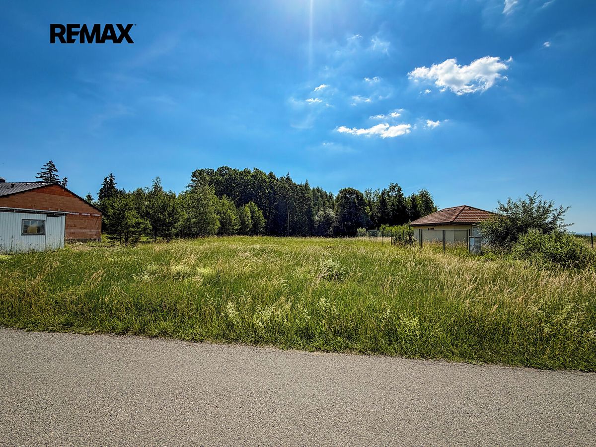 Prodej stavebního pozemku 1816 m² – fotografie 5