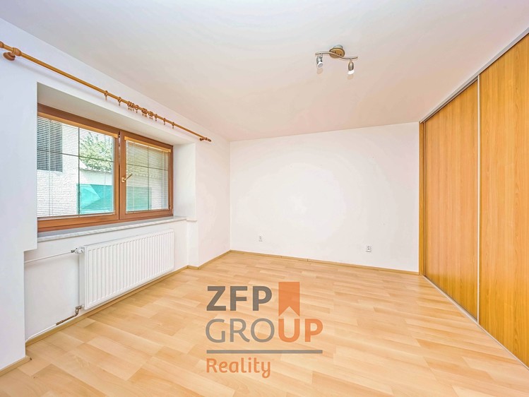 Prodej domu, 227 m² (16 z 45)