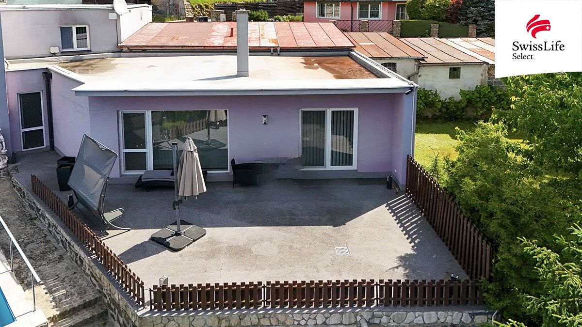 Prodej rodinného domu 190 m², pozemek 374 m² – fotografie 3