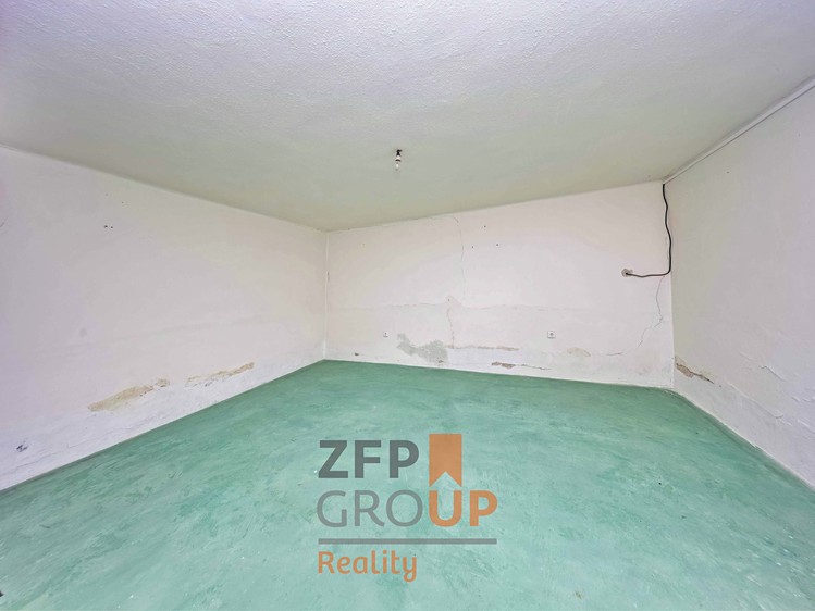 Prodej domu, 227 m² (39 z 45)