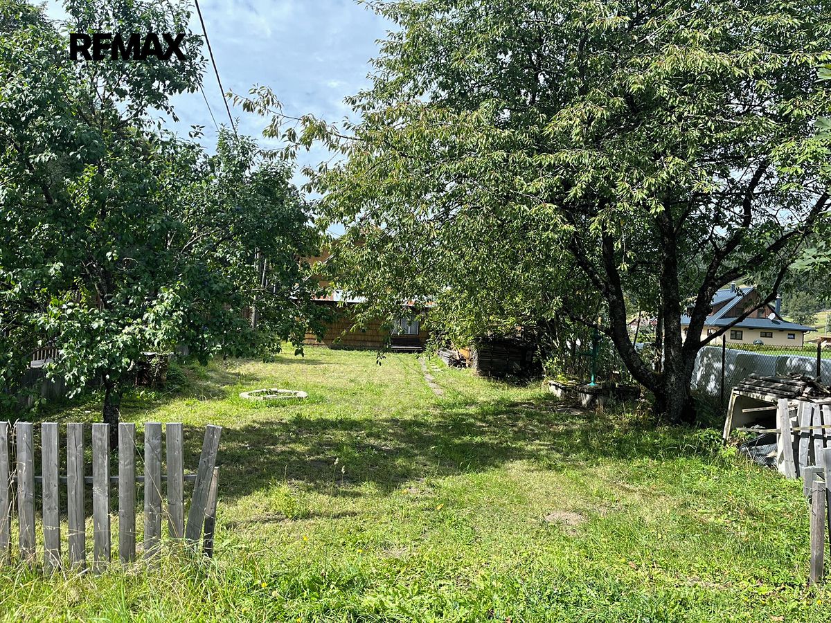 Prodej chalupy 745 m², pozemek 745 m² – fotografie 2