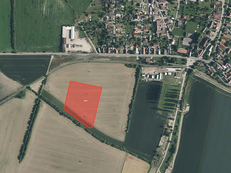 Prodej pole 8778 m², Žerčice – náhled fotky 1