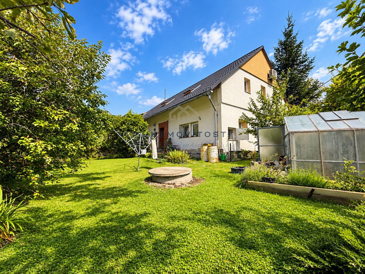 Prodej rodinného domu 213 m², pozemek 1191 m²