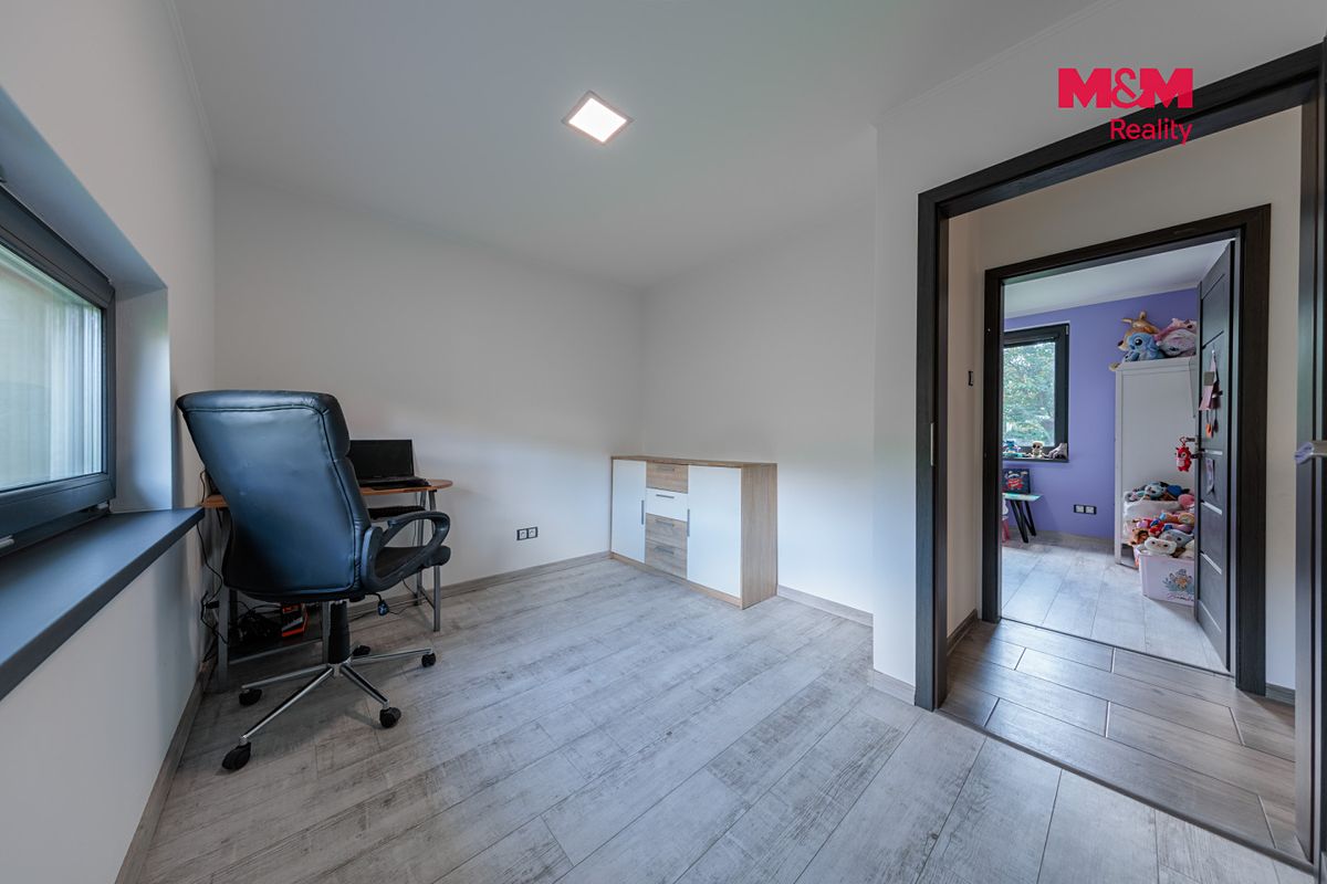 Prodej rodinného domu 163 m², pozemek 805 m² – fotografie 5