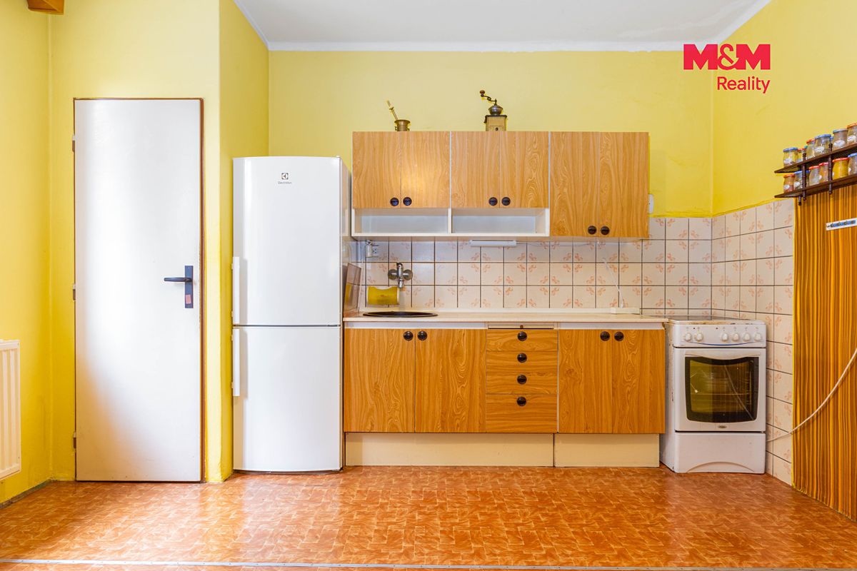 Prodej rodinného domu 120 m², pozemek 1086 m² – fotografie 4