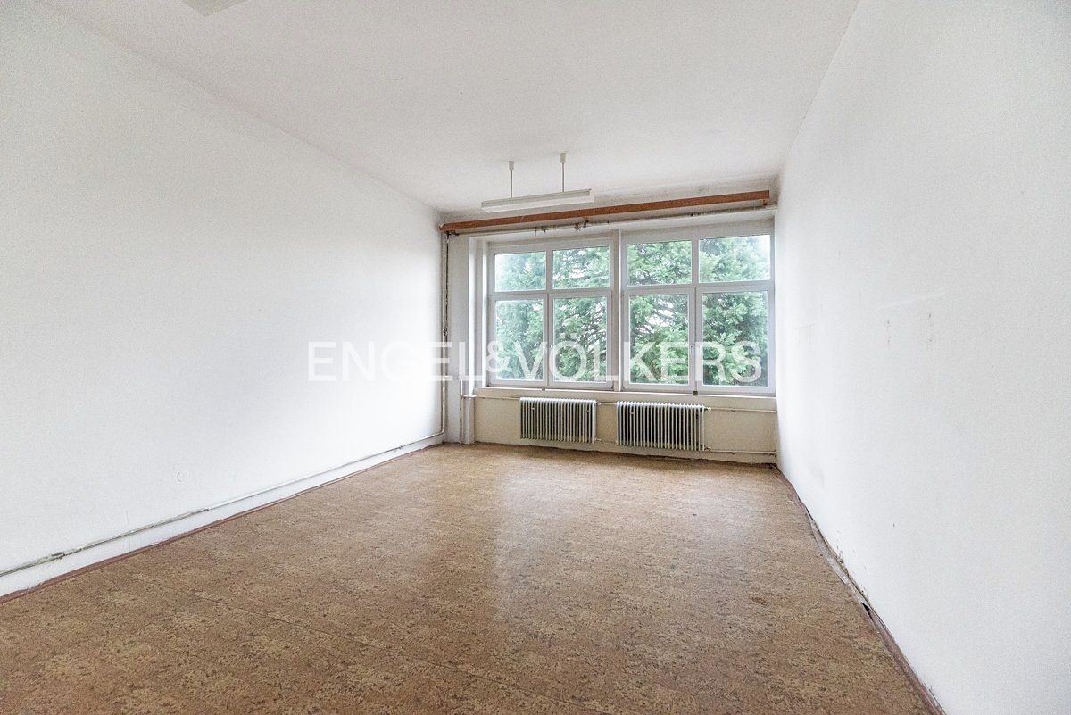 Pronájem výrobní haly, prostoru 870 m² – fotografie 4