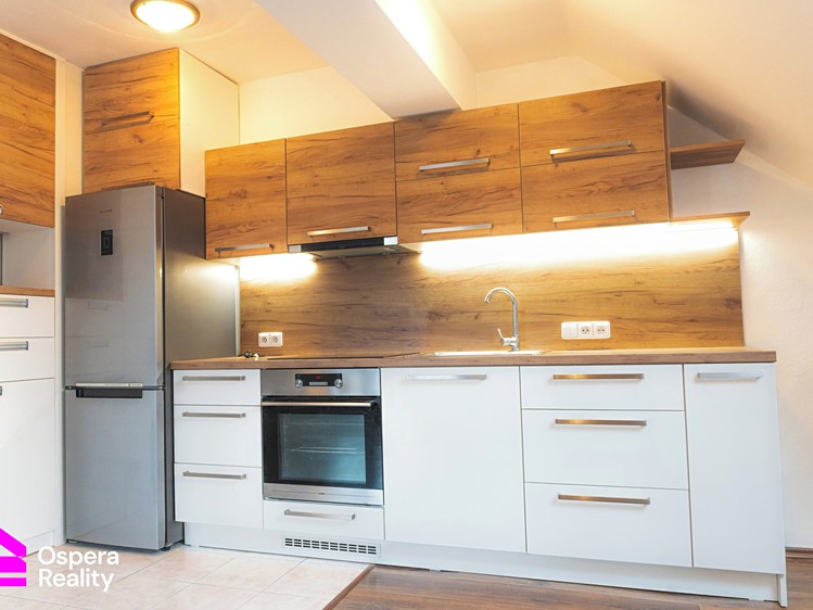 Квартира 2+kk на продаж, 57 м² (1 з 14)