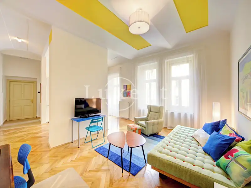 Pronájem bytu 2+kk 67 m², Praha – náhled fotky 1