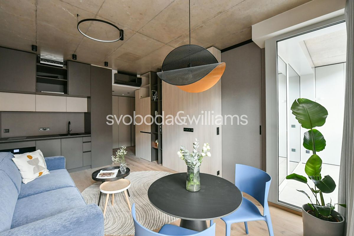 Pronájem bytu 2+kk 40 m²