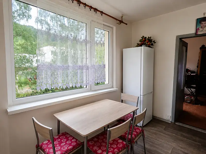 Prodej bytu 2+1 64 m², Krupka – náhled fotky 3