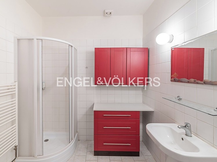 Квартира 1+kk в оренду, 35 м² (4 з 5)
