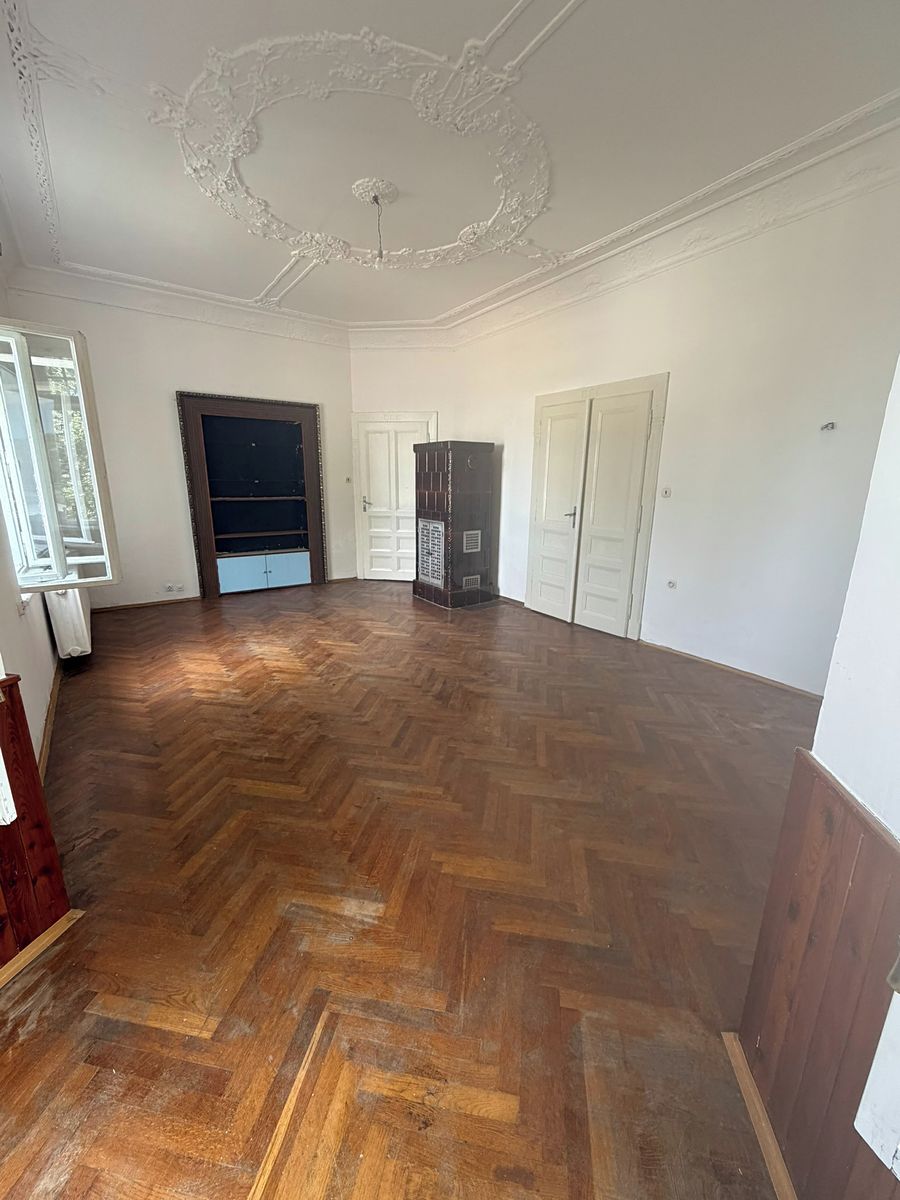 Pronájem bytu 4+1 140 m²
