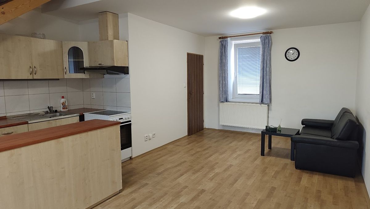 Pronájem bytu 2+kk 60 m²