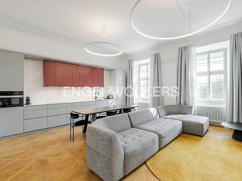 Pronájem bytu 2+kk 88 m², Praha – náhled fotky 2