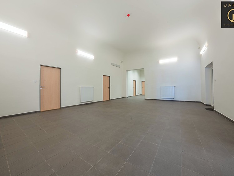 Gewerbefläche zum Kauf, 851 m² (4 von 28)