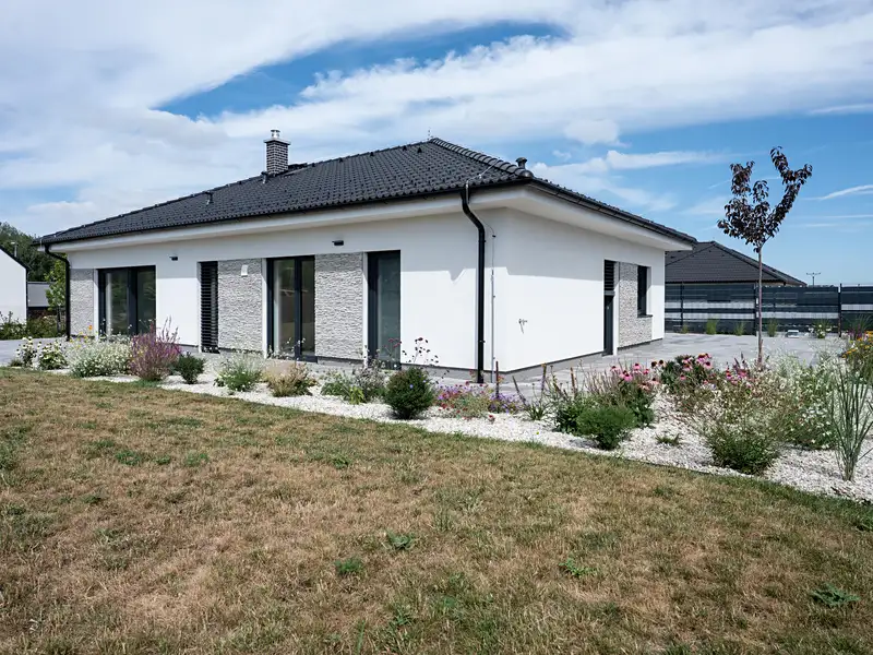 Prodej rodinného domu 124 m², pozemek 1110 m², Kozojedy – náhled fotky 1