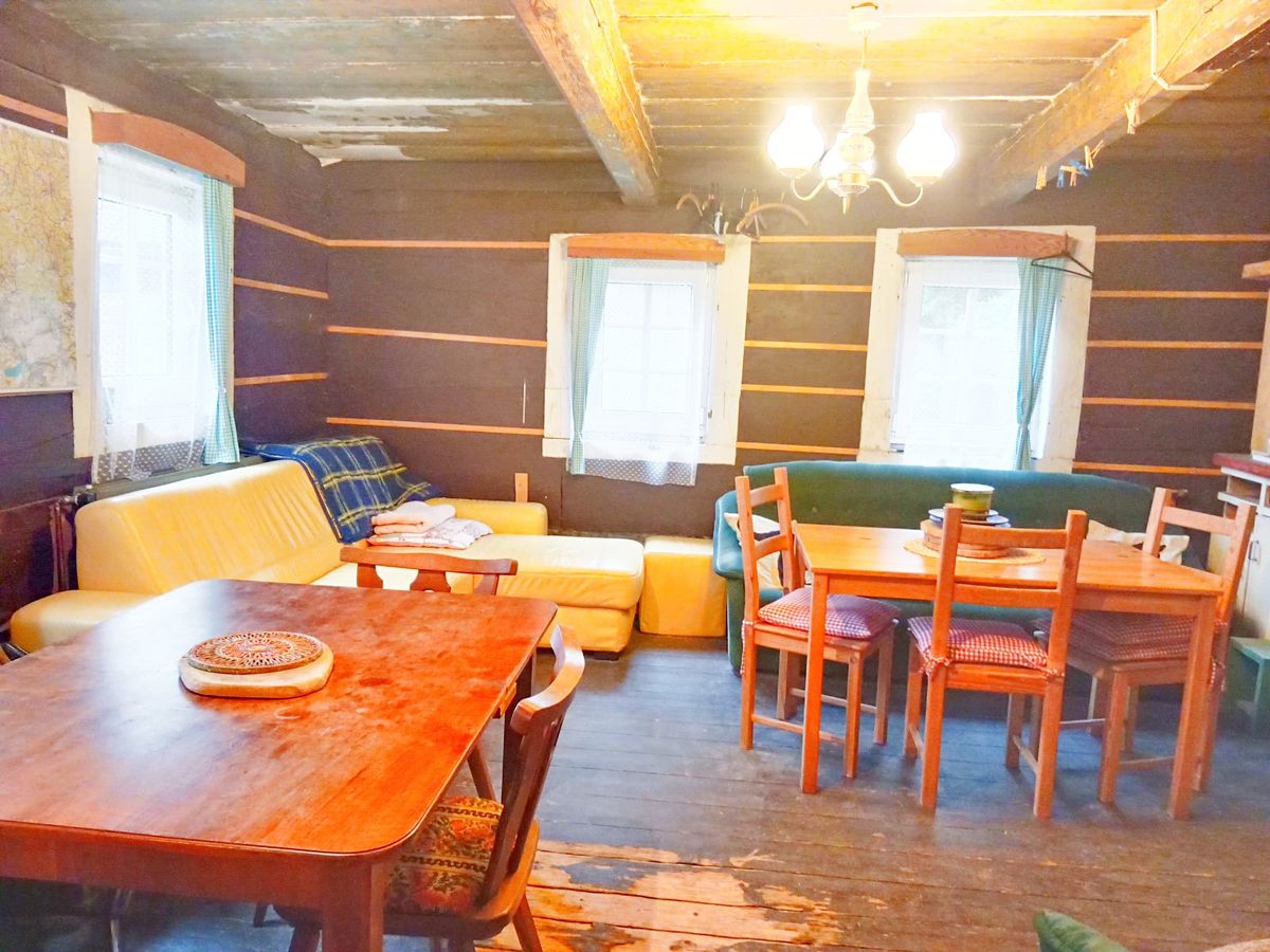 Prodej chalupy 180 m², pozemek 275 m² – fotografie 2