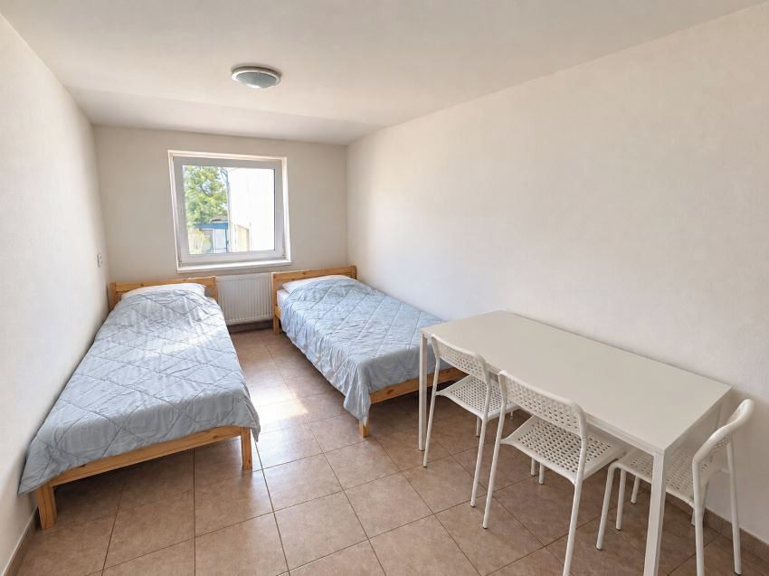 Pronájem bytu 1+kk 21 m² – fotografie 3