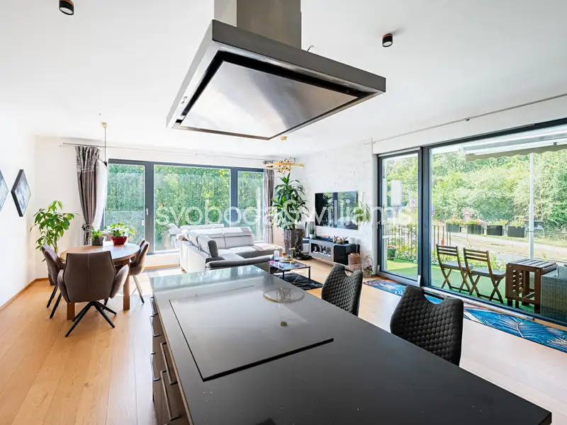 Prodej bytu 3+kk 119 m², Praha – náhled fotky 1
