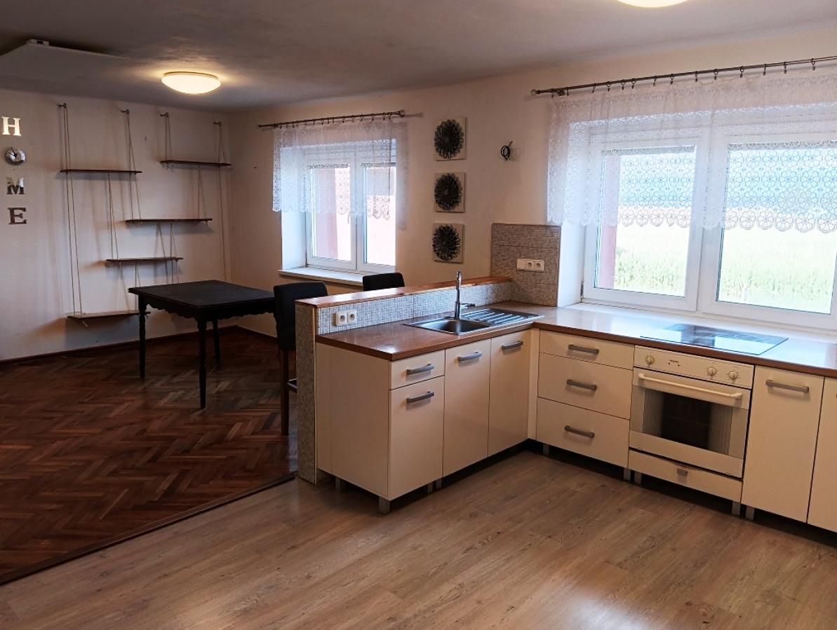 Pronájem bytu 3+kk 140 m²