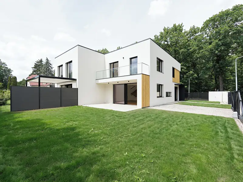 Prodej rodinného domu 144 m², pozemek 343 m², Praha – náhled fotky 1
