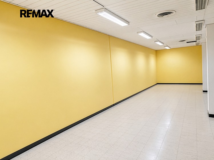 Комерційне приміщення в оренду, 865 м² (16 з 38)