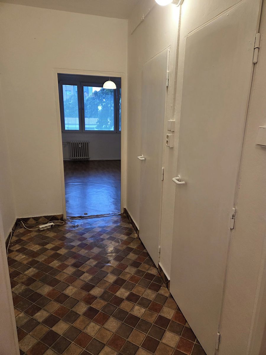Prodej bytu 1+kk 27 m² – fotografie 3