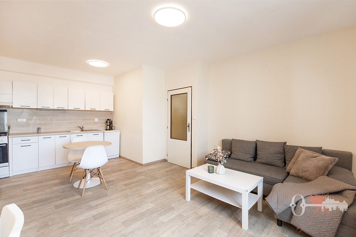 Pronájem bytu 2+kk 43 m²