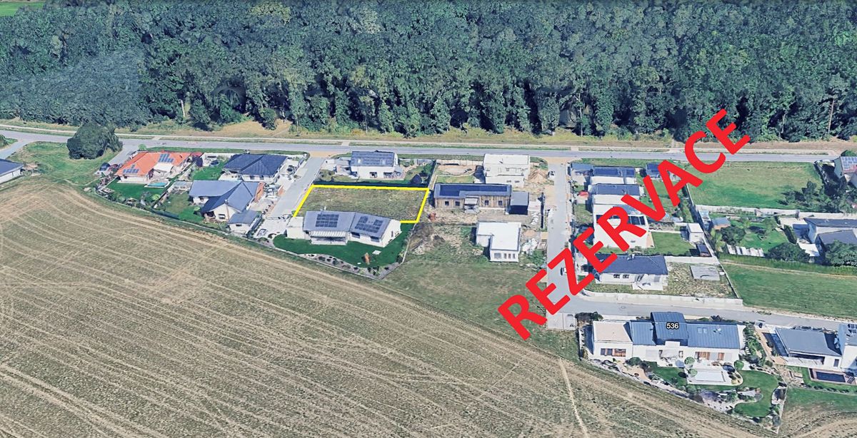 Prodej stavebního pozemku 828 m²