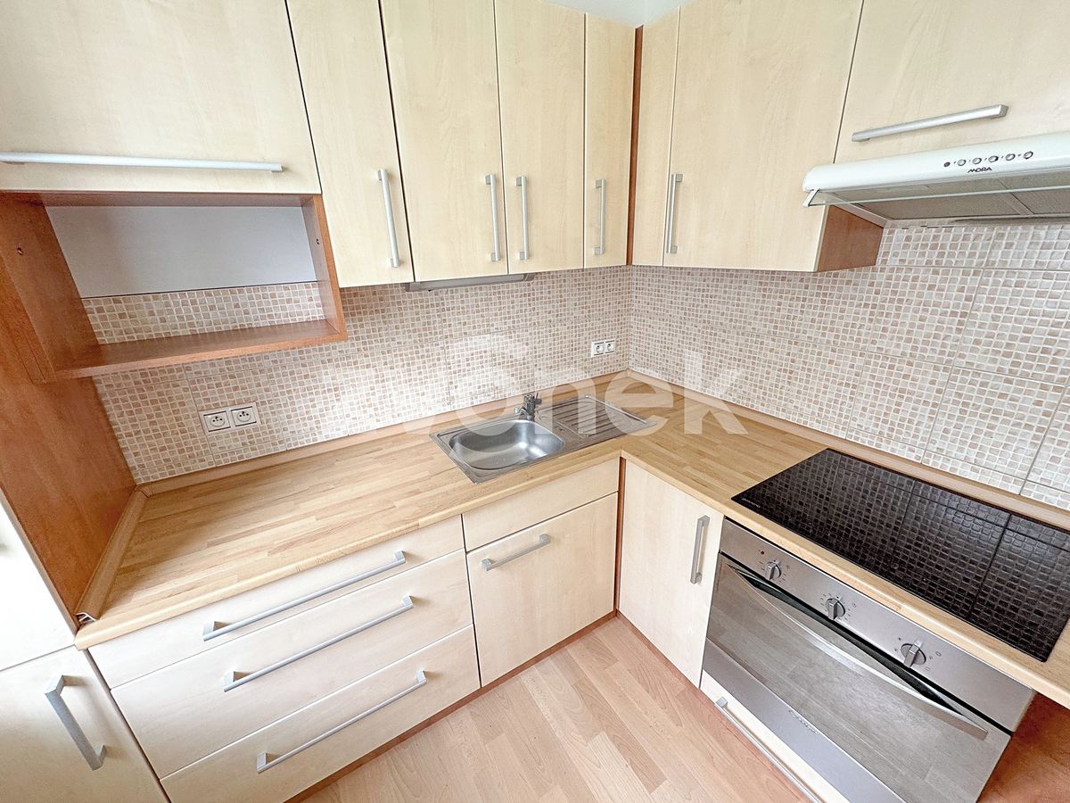 Pronájem bytu 2+1 54 m² – fotografie 2