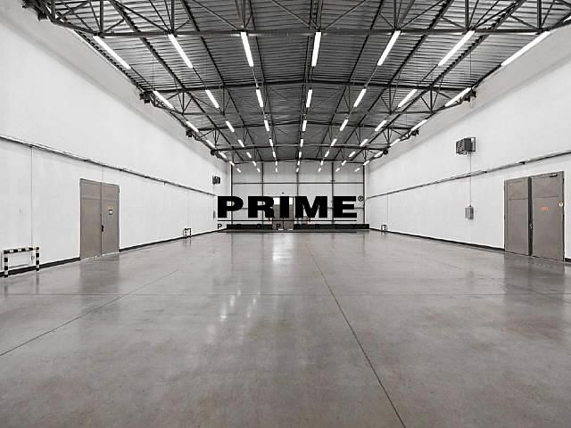 Pronájem skladového prostoru 1395 m²