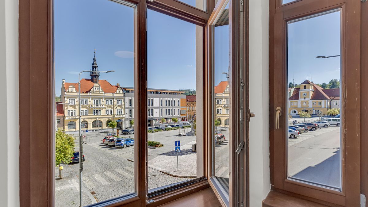 Pronájem bytu 2+kk 67 m² – fotografie 4