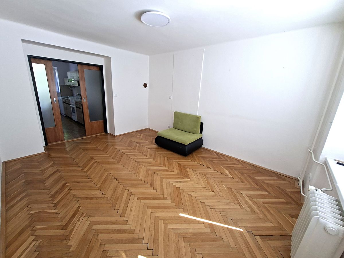 Pronájem bytu pokoje 15 m²
