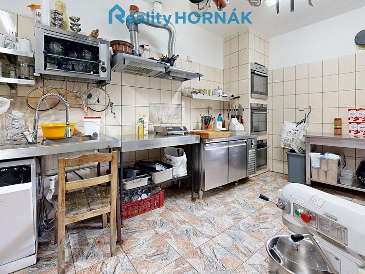 Будинок на продаж, 364 м² (13 з 48)
