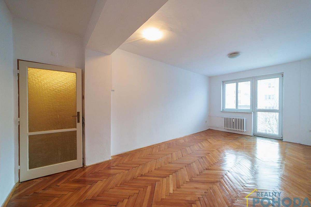 Pronájem bytu 3+1 67 m² – fotografie 4