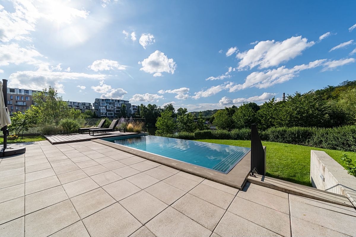 Pronájem bytu 5+kk 158 m² – fotografie 3