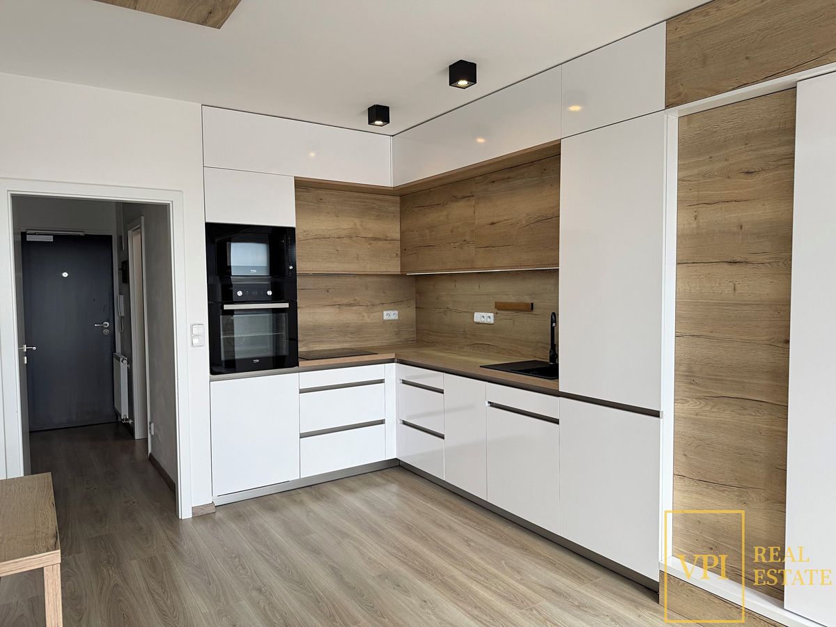 Pronájem bytu 1+kk 34 m²