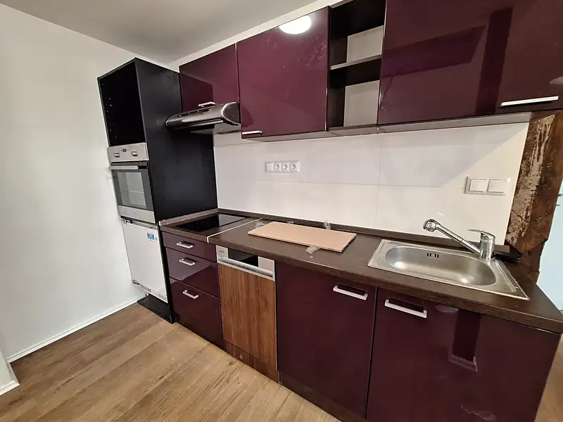 Pronájem bytu 2+kk 33 m², Praha – náhled fotky 3
