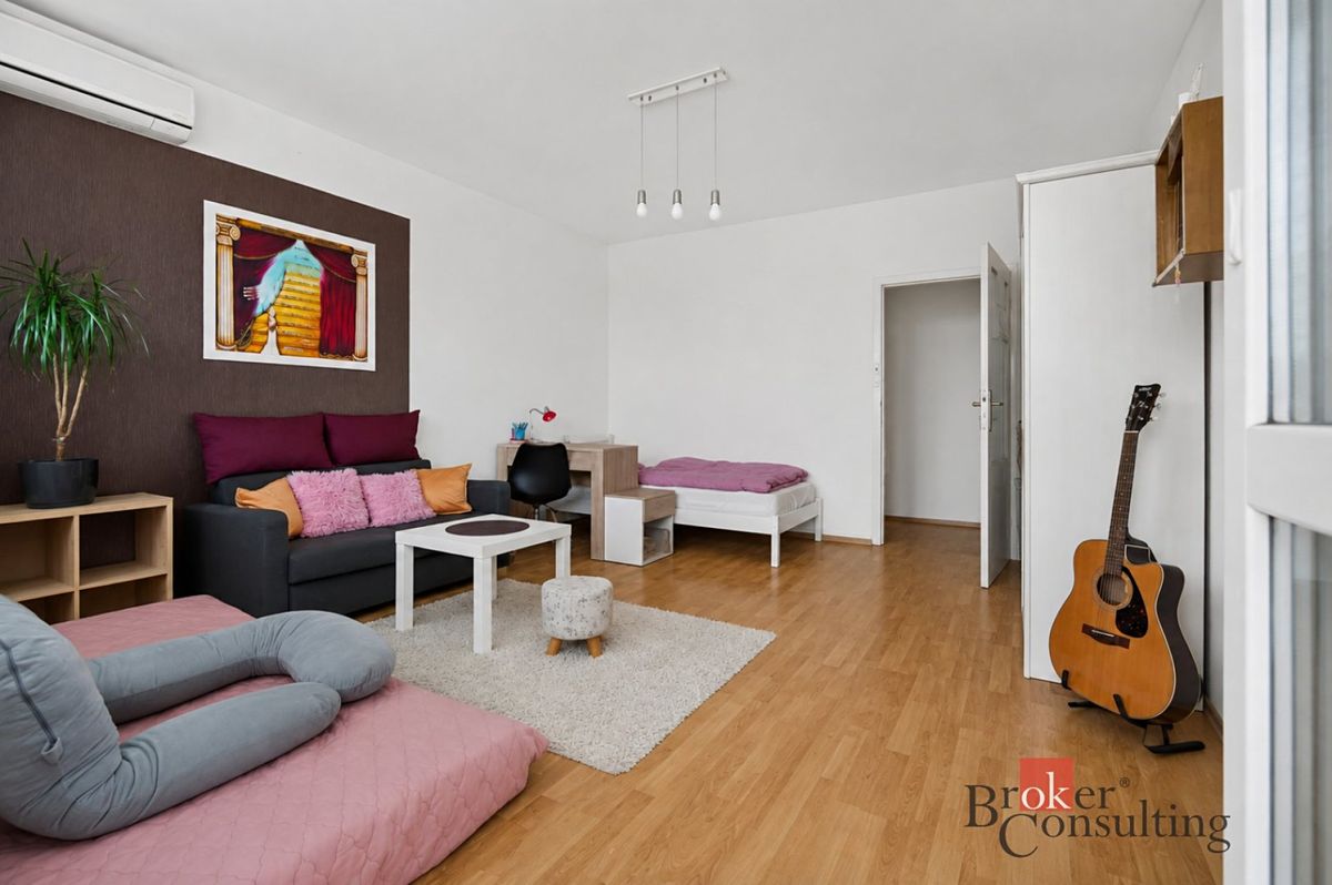 Prodej bytu 3+1 73 m² – fotografie 2